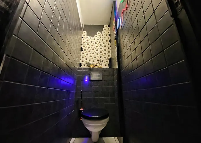 Апартаменты Black At Blossom Hill Таллин